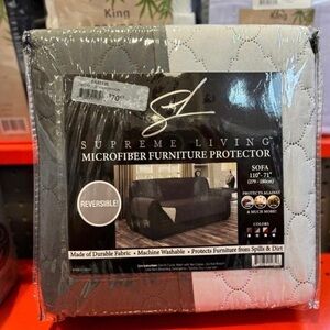 Reversible Gray microfiber Sofa Protector
